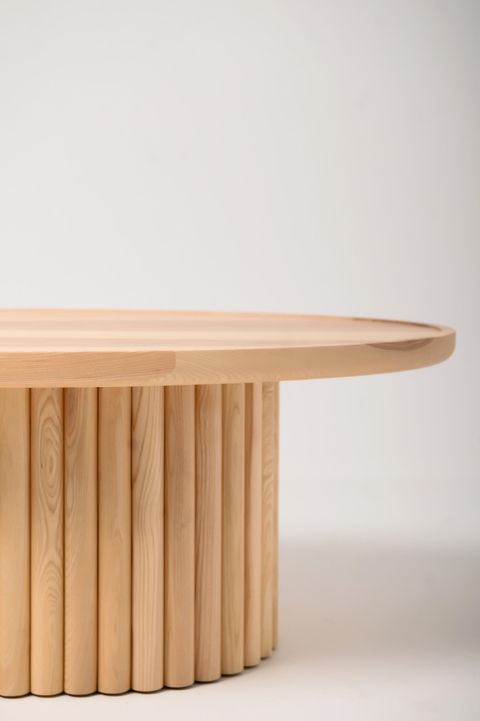 Styling Your White Ash Solid Wood Coffee Table with an Auxiliary Piece